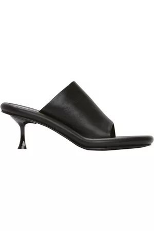 J.W.Anderson Damen Clogs & Pantoletten - Kitten-Mules aus Leder mit Bumper-Tube