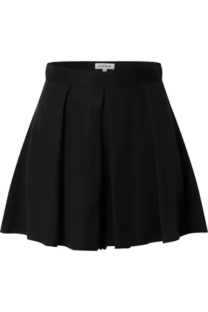EDITED the label Skort 