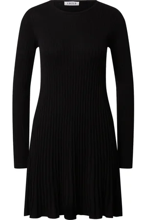 EDITED the label Kleid 