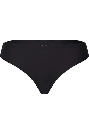 Chantelle String