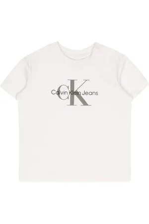 Calvin Klein T-Shirt