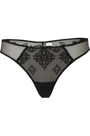 Chantelle String