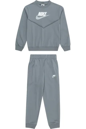 Nike Jogginganzug