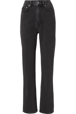 EDITED the label Jeans 