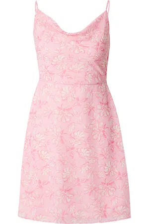 Trendyol Kleid