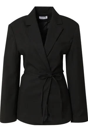 EDITED the label Blazer 