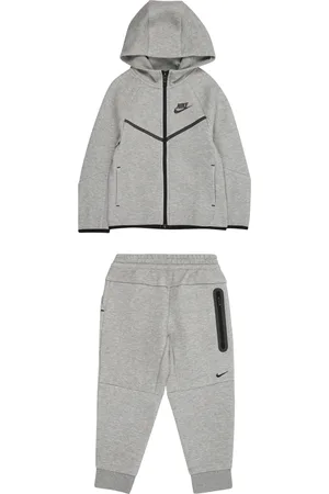 Nike Jogginganzug 