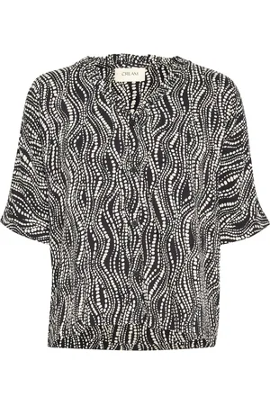 Cream Bluse 