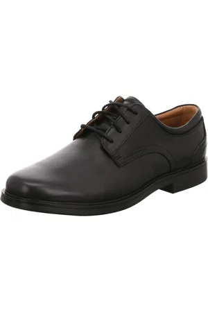 Clarks Schnürschuhe
