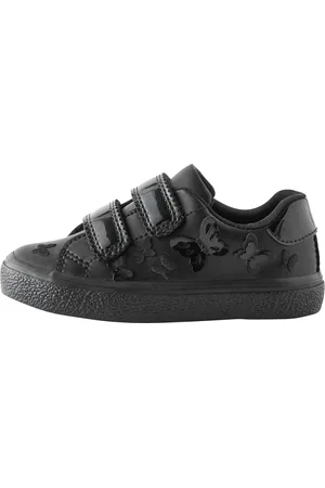 Next Sneaker