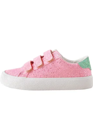 Next Sneaker