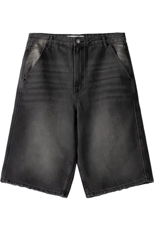 Bershka Shorts