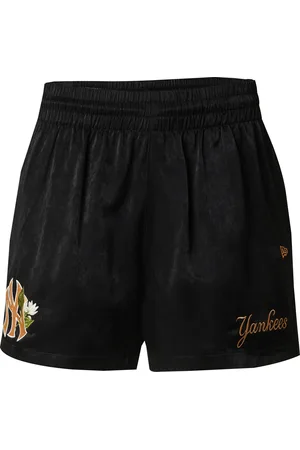 New Era Shorts 