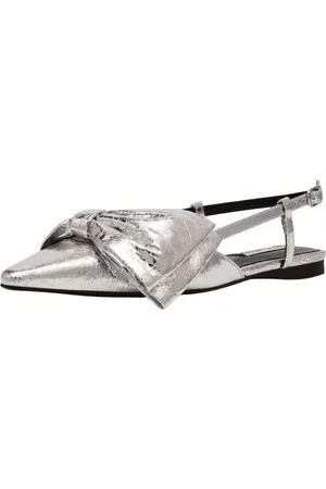 Steve Madden Ballerina