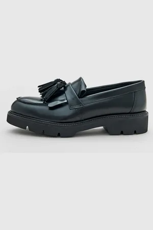 EDITED the label Halbschuhe 