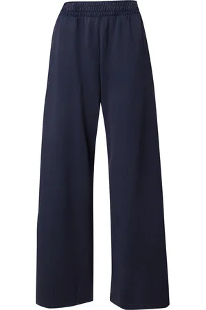 Weekday Hose