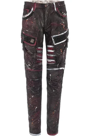 Cipo & Baxx Jeans im rockigen Design mit dicken Ziernähten und Nieten