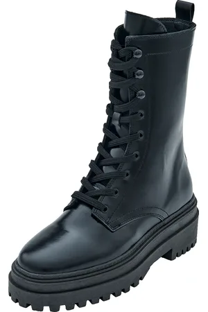EDITED the label Stiefelette 