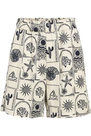 Object Shorts 
