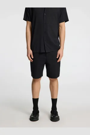 SELECTED Shorts