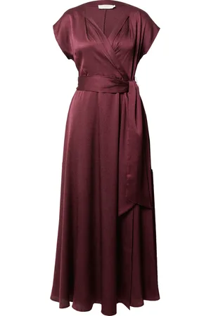 Cream Kleid 