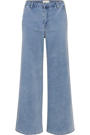 Cream Jeans 