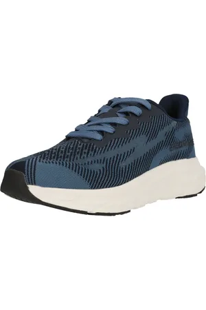 Endurance Sneaker