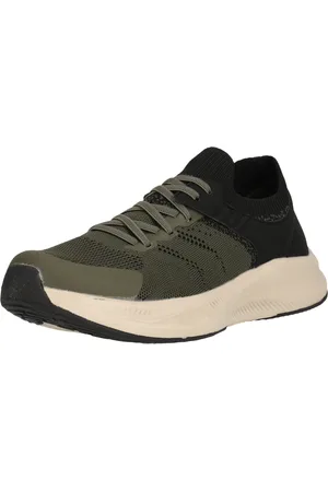 Endurance Sneaker 