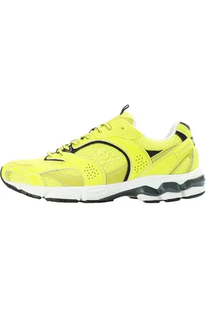 SCALPERS Throne Sneakers 