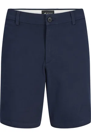 aprel Shorts
