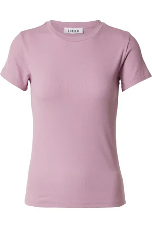 EDITED the label T-Shirt 