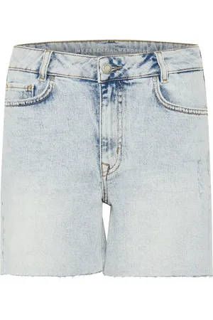 My Essential Wardrobe Shorts