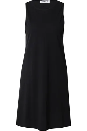 EDITED the label Kleid 