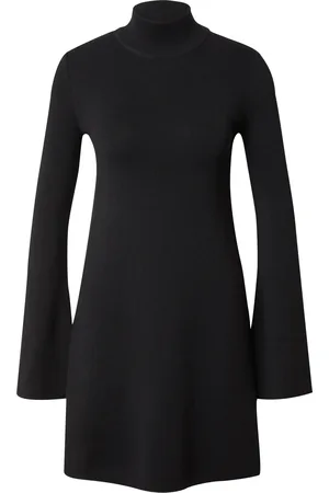 EDITED the label Strickkleid 