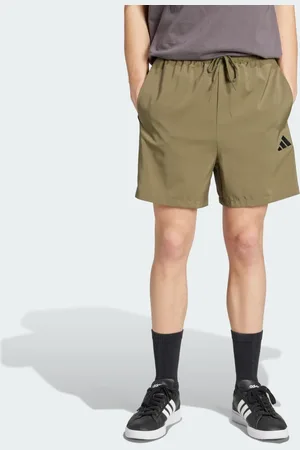 adidas Essentials 3-Streifen Chelsea Shorts