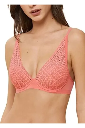 Triumph Women