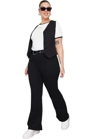 Trendyol Damen Women High Waist Flare Leg Plus Size Jeans Hose, Black, 48