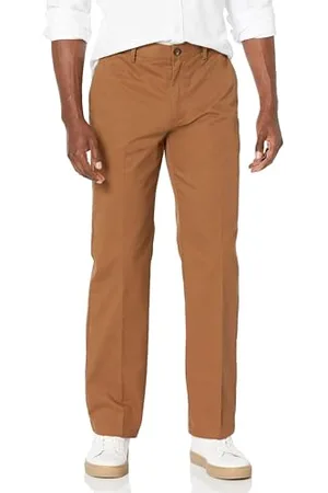 Amazon Herren Knitterfreie Flatfront-Chinohose in klassischer Passform (erhältlich in Übergröße), , 42W / 34L