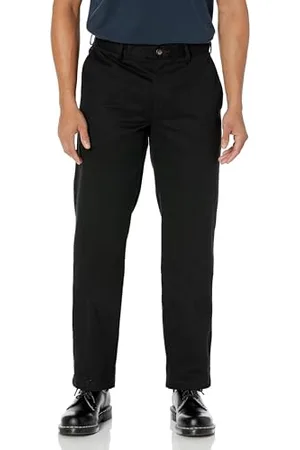 Amazon Herren Knitterfreie Flatfront-Chinohose in klassischer Passform (erhältlich in Übergröße), , 36W / 30L