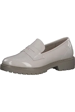 QS by s.Oliver Damen Loafer ohne Absatz Lack Elegant Vegan Beige , 39