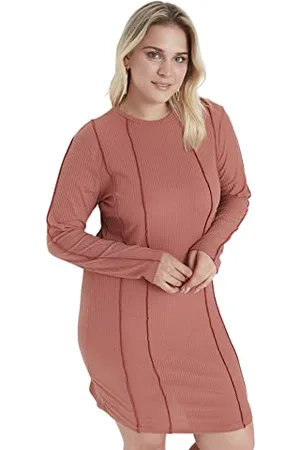 Trendyol Damen Mini Bodycon Slim Plus Size Dress Kleid, , 3XL Größen