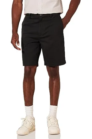 Amazon Herren Klassisch Geschnittene Chinoshorts, 23 cm, , 29W