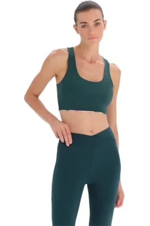 Dagi Women