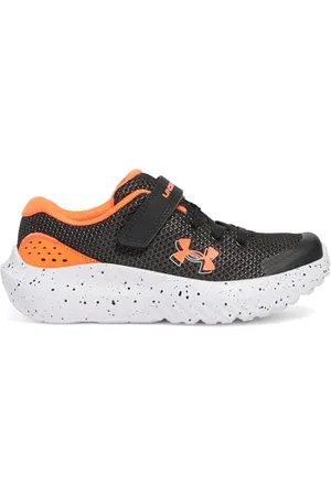 Under Armour Jungen UA BPS Surge 4 AC Laufschuhe, Black/Ares Red/Ares Red