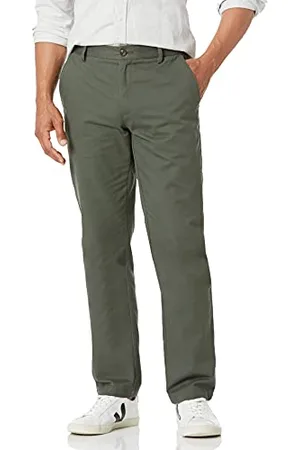 Amazon Herren Knitterarme Flatfront-Chinohose, Gerade Geschnitten, , 34W / 34L