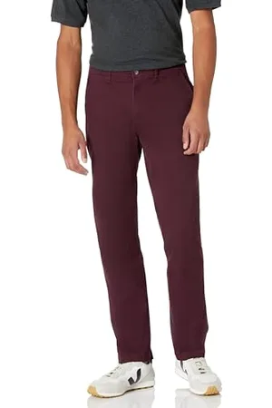 Amazon Herren Legere Stretch-Chinohose in sportlicher Passform (in Übergröße erhältlich), , 32W / 31L