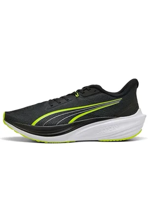 PUMA Unisex Darter PRO Straßen-Laufschuh, Black-Yellow ALERT White, 45 EU