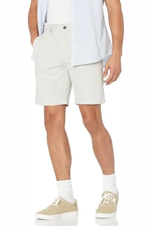 Amazon Herren Chinoshorts, 23 cm, Schlanker Schnitt, , 28W