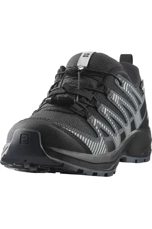 Salomon Junior XA PRO V8, Wasserdicht für Kinder, Schwarz/Dunkelgrau/Q, Vielseitige Wanderschuhe für Komfort, Ideal für Wanderungen und Trailrunning bei Outdoor-Abenteuern. 30