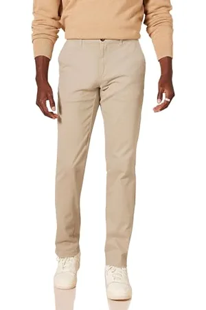 Amazon Herren Legere Stretch-Chinohose mit klassischer Passform, , 32W / 30L